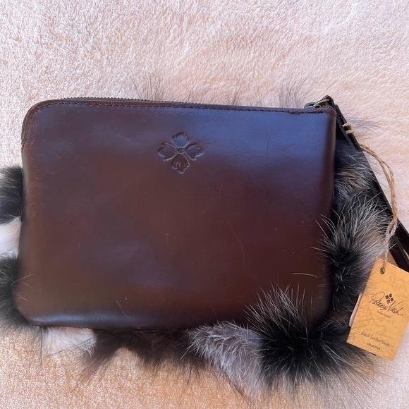 PATRICIA NASH FOX FUR WRISTLET WALLET NWT - Picture 6 of 6